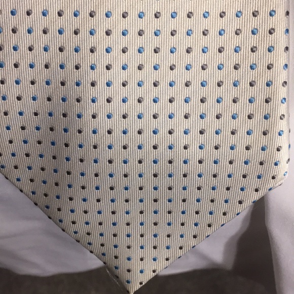 Men’s tie - Picture 3 of 5